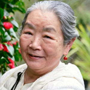 河南笑子 Emiko Kannan